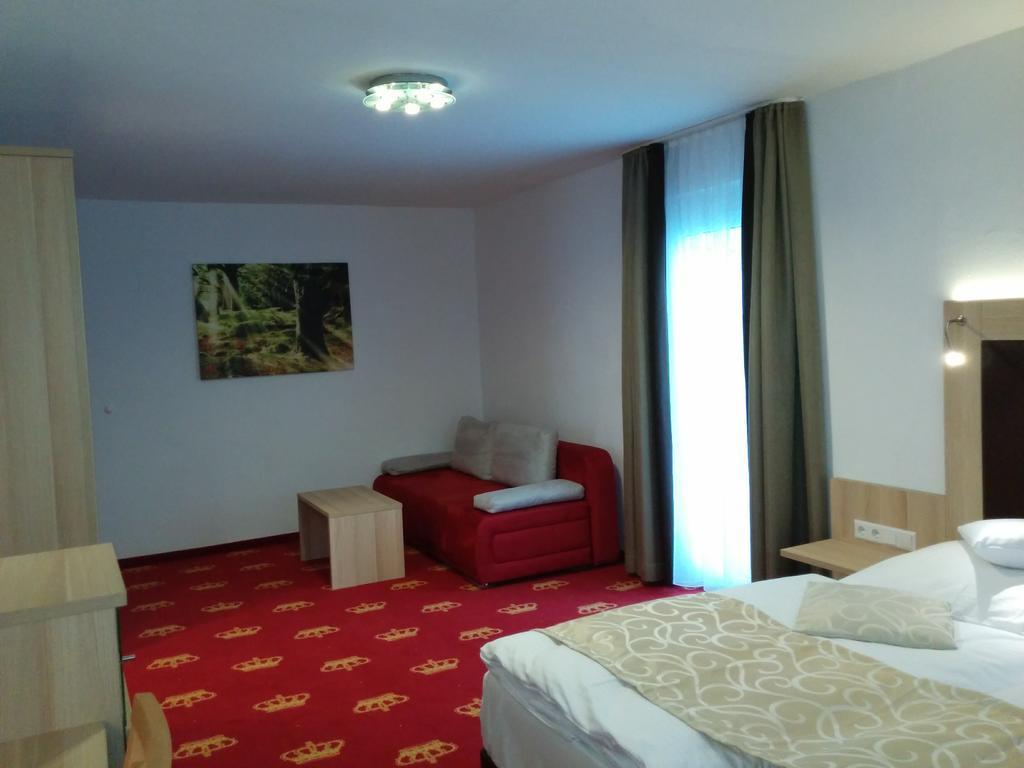 Wellness Hotel Garni Krone Baiersbronn Dış mekan fotoğraf
