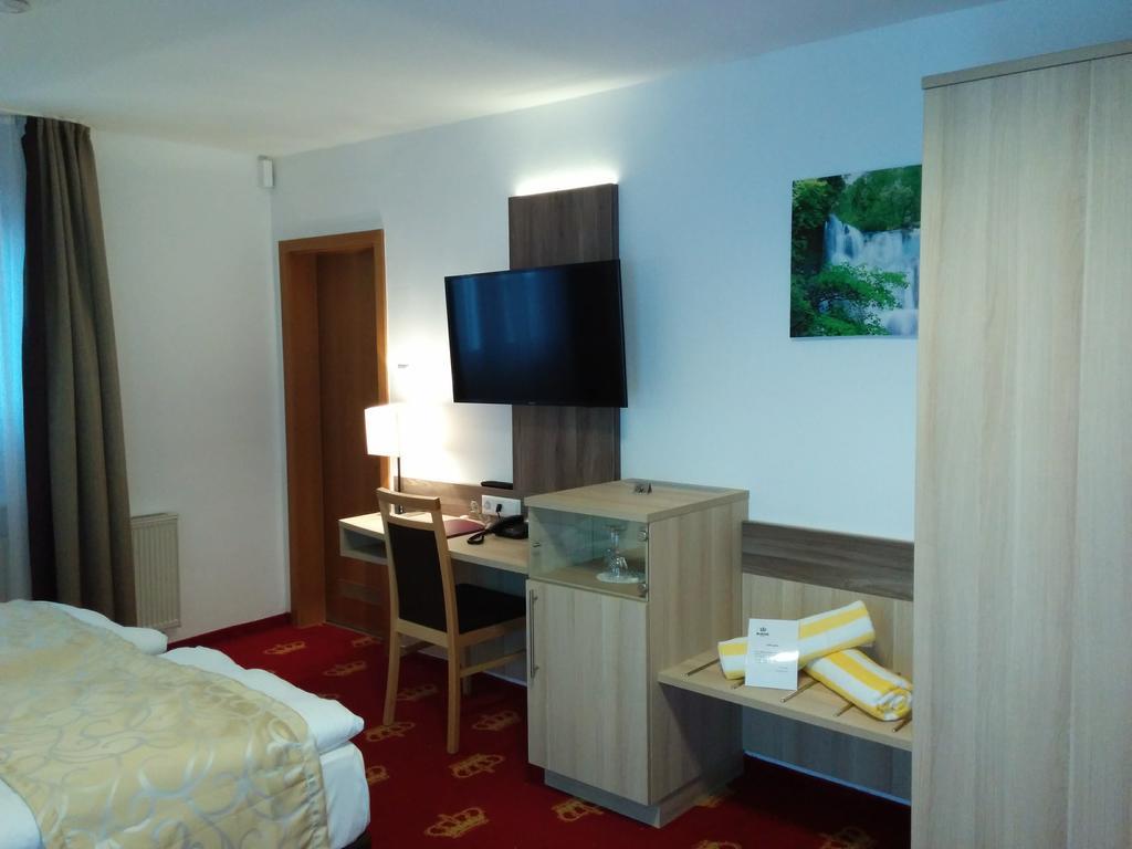 Wellness Hotel Garni Krone Baiersbronn Dış mekan fotoğraf