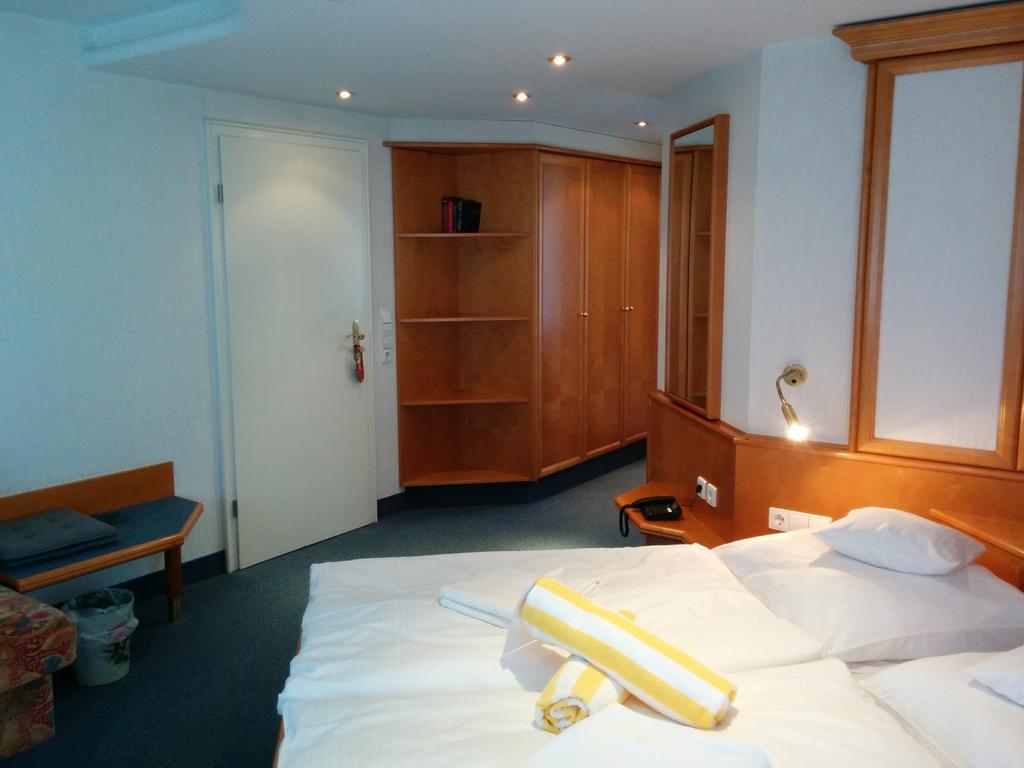 Wellness Hotel Garni Krone Baiersbronn Dış mekan fotoğraf