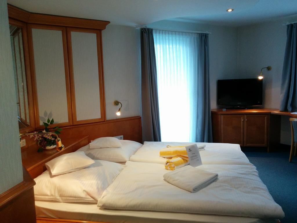Wellness Hotel Garni Krone Baiersbronn Dış mekan fotoğraf